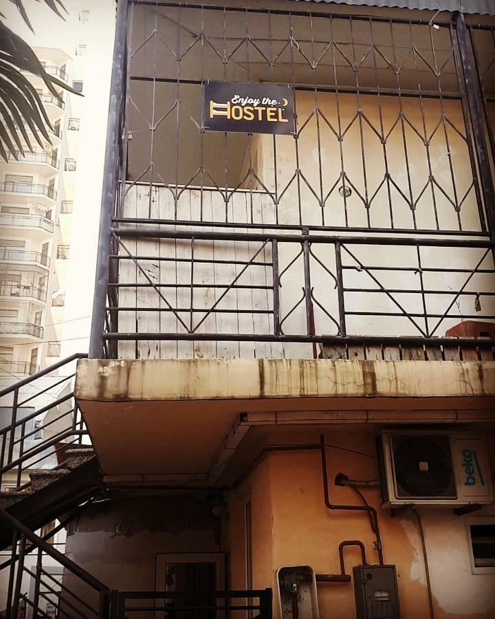 Enjoy The Hostel Batumi Esterno foto